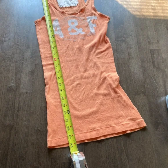 Vintage Y2K Abercrombie graphic tank top - Picture 5 of 5